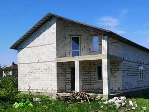 будинок за адресою майдан Корольова пл., 1