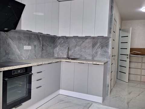 квартира за адресою Оноре де Бальзака вул., 18