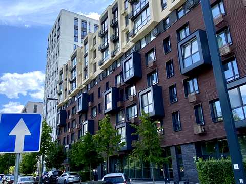 квартира за адресою Салютна вул., 2к23