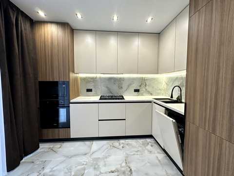 квартира за адресою Юліана Пелеша вул., 3
