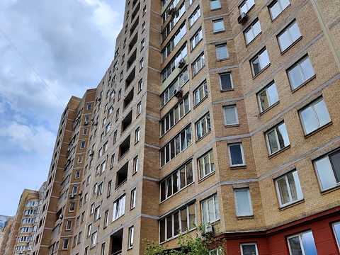 квартира за адресою Микільсько-Слобідська вул., 4-В