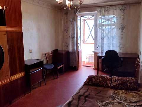 квартира за адресою Льва Ландау просп. (50-річчя СРСР), 12