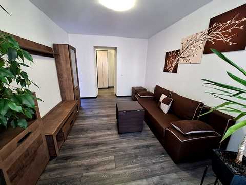 квартира за адресою Крошенська вул., 8