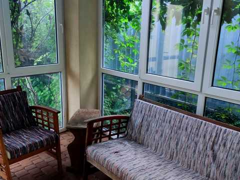 будинок за адресою Луговий пр