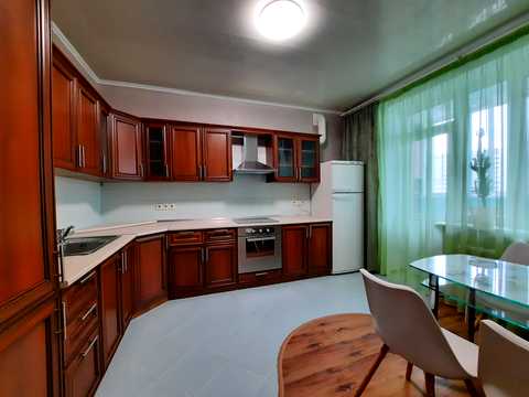 квартира по адресу Миколы Бажана просп., 16
