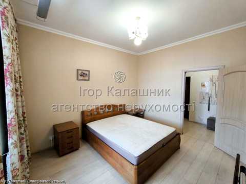 квартира за адресою Івана Світличного вул. (Петровського), 4-А