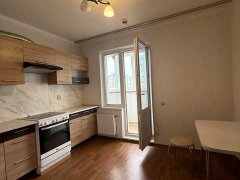 квартира за адресою Софії Русової вул., 7-А
