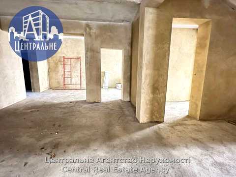 комерційна за адресою Чернівці, Сергія Скальда вул. (Комарова), 31-В