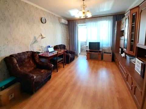 квартира за адресою Метробудівська вул., 8