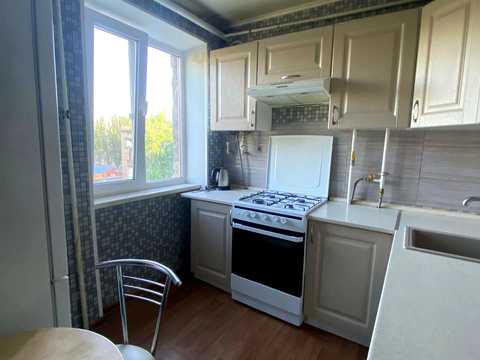 квартира за адресою Металургів просп., 34