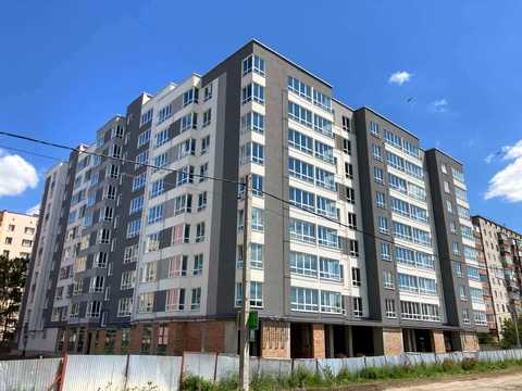 комерційна за адресою вул. Павлюченка, 16б