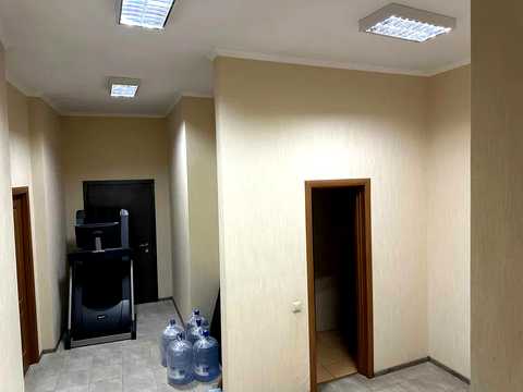 комерційна за адресою Федора Ернста вул., 16-Б
