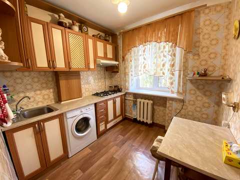 квартира за адресою Правди, 2