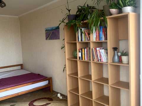 квартира за адресою Дніпровська набережна вул., 11-А