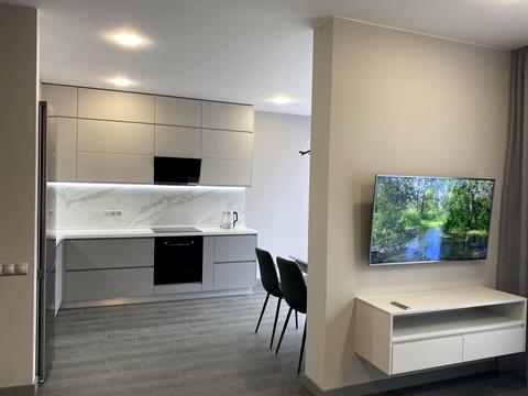 квартира по адресу Ревуцкого ул., 40
