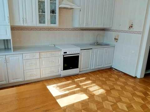 квартира за адресою Лазаряна вул., 1