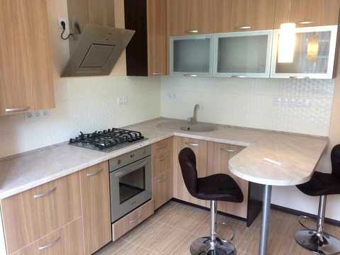 квартира за адресою Практична вул., 1