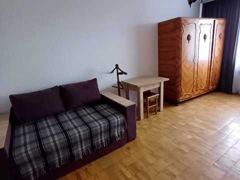 квартира за адресою Дмитра Павличка просп. (Маршала Рокосовського), 6