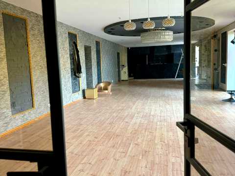 комерційна за адресою Львів, Польова вул., 57а