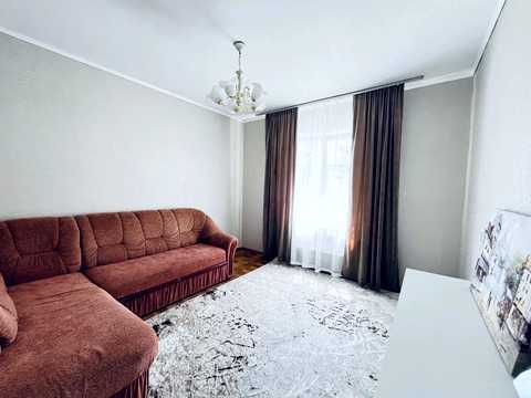квартира за адресою Оноре де Бальзака вул., 57