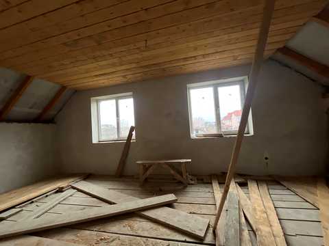 дом по адресу Евгения Коновальца ул., 251