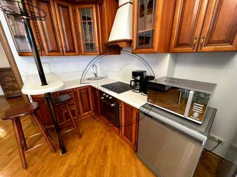 квартира за адресою Почайнинська вул., 70