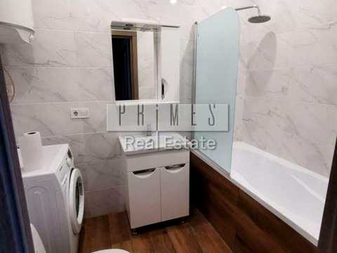 комерційна за адресою Регенераторна вул., 4 к11