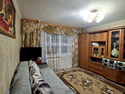 квартира за адресою Левка Лук'яненка пров. (Ватутіна), 2