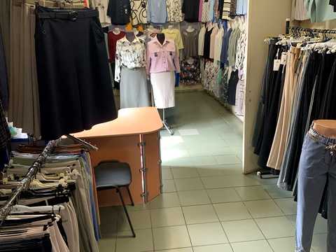 комерційна за адресою Рівне, Замкова вул., 12