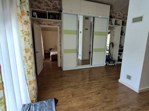 будинок за адресою с. Любимівка, Центральна, 83