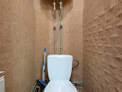 квартира за адресою Киргизька вул., 3а