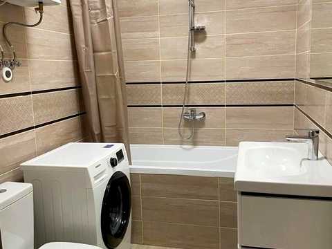 квартира за адресою Зарічна вул., 4к1