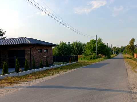 участок по адресу Івасюка, 48