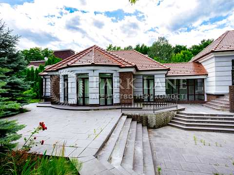 будинок за адресою Лобановського вул.