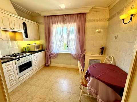 квартира за адресою Миколи Бажана просп., 5-Е
