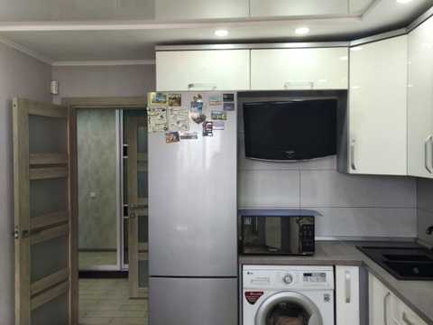 квартира за адресою Михайла Лушпи просп. (Космонавтів), 5 к27