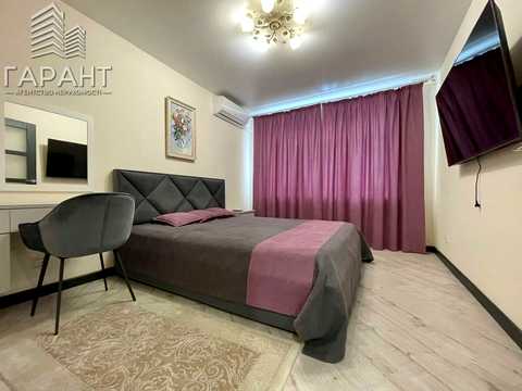 квартира за адресою Михайла Лушпи просп. (Космонавтів), 38
