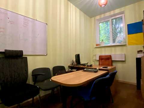 коммерческая по адресу Рятувальників ул. (Олега Кошового), 31