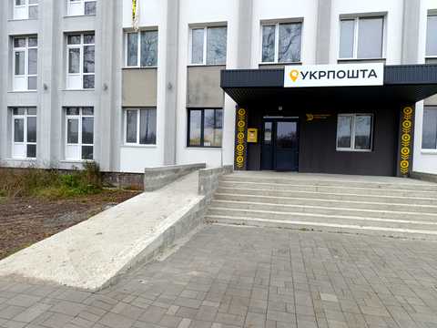 комерційна за адресою с. Великий Олексин, вул. Промислова, 2