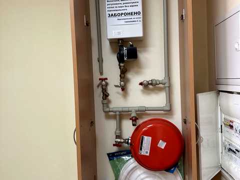 комерційна за адресою Авіаконструктора Ігоря Сікорського вул. (Танкова), 1
