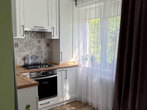 квартира по адресу Дмитрия Яворницкого просп. (Карла Маркса), 7