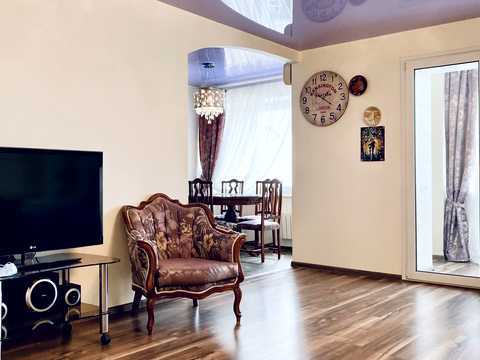 квартира по адресу Миколы Бажана просп., 30