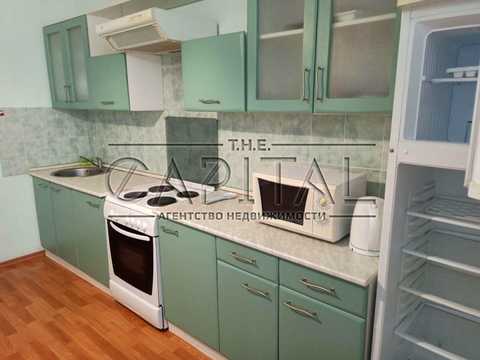квартира за адресою Миколи Бажана просп., 10