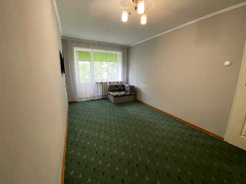 квартира за адресою Максимовича, 5