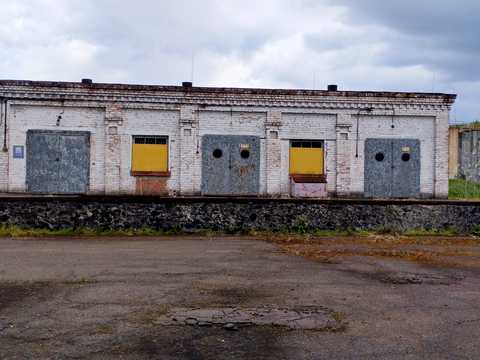 коммерческая по адресу Тритузна, 251