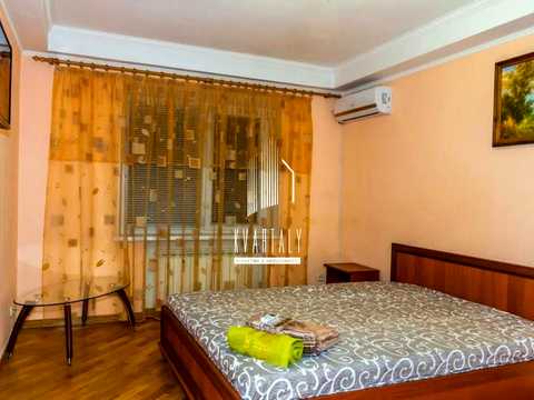 квартира за адресою Олександра Архипенка вул. (Мате Залки), 4