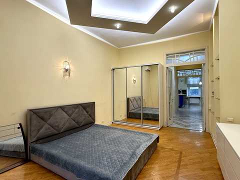 квартира за адресою Французький бульв., 11а