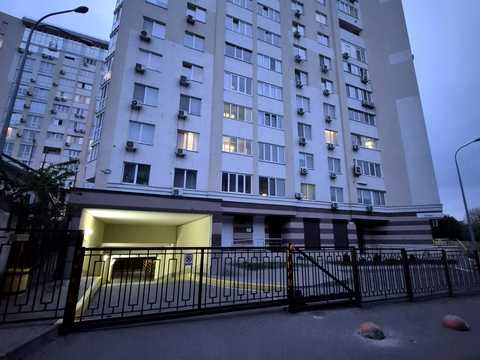 квартира по адресу Александровская ул., 1
