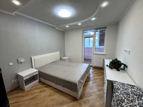 квартира за адресою Андрія Аболмасова вул. (Панельна), 4