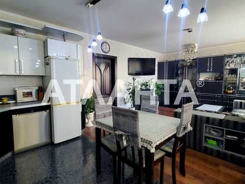 квартира за адресою Євгена Чикаленка вул., 59е